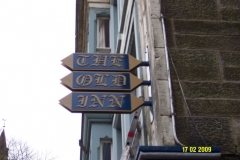 Dunfermline Kirkgate Old Inn Before sign