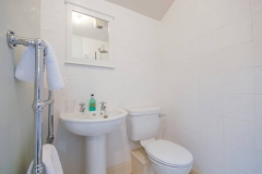 Kinghorn Town Hall - Ensuite Bathroom