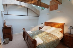 Kinghorn Town Hall - Main Bedroom